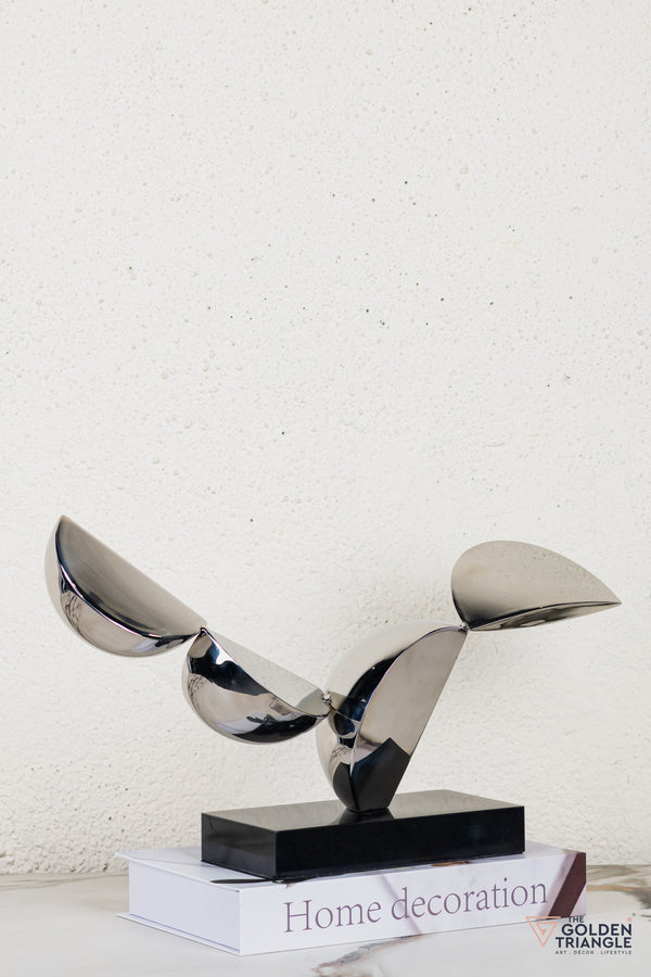 Vexa Horizontal Abstract Sculpture