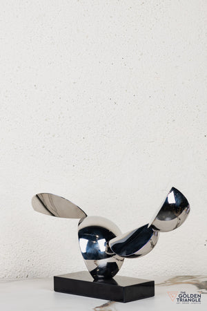 Vexa Horizontal Abstract Sculpture