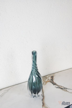 Elara Glass Vase
