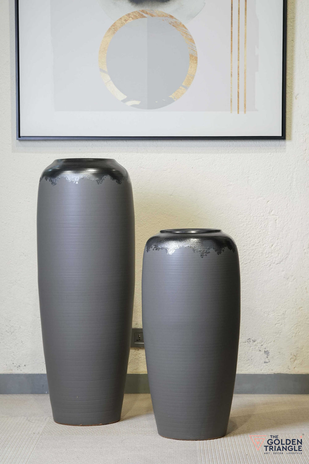 Otter Ceramic Floor Planter - Grey
