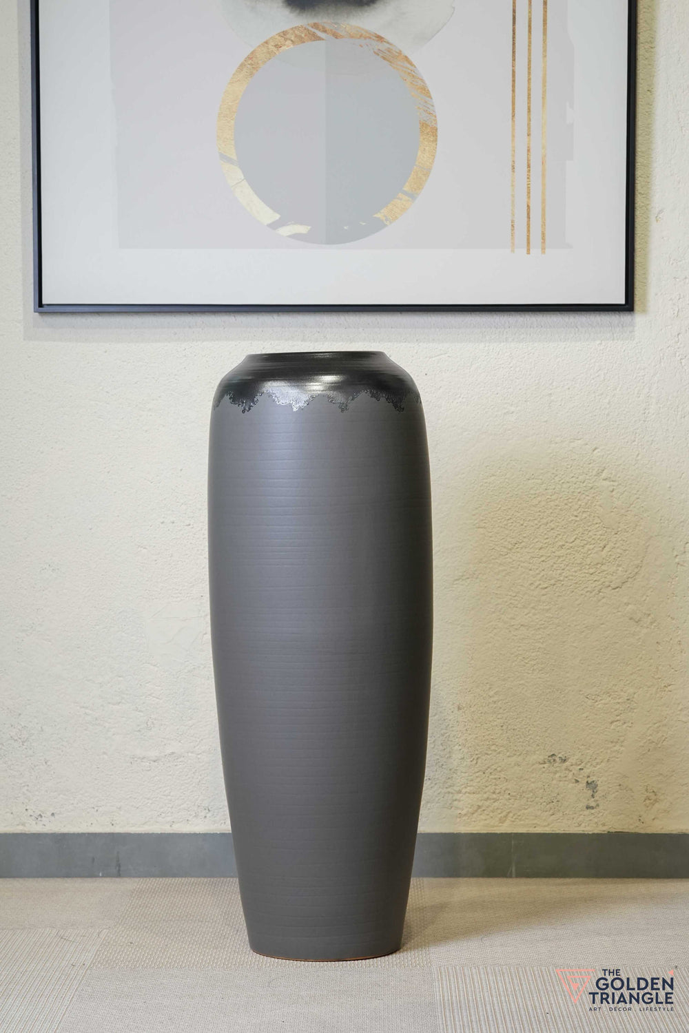 Otter Ceramic Floor Planter - Grey