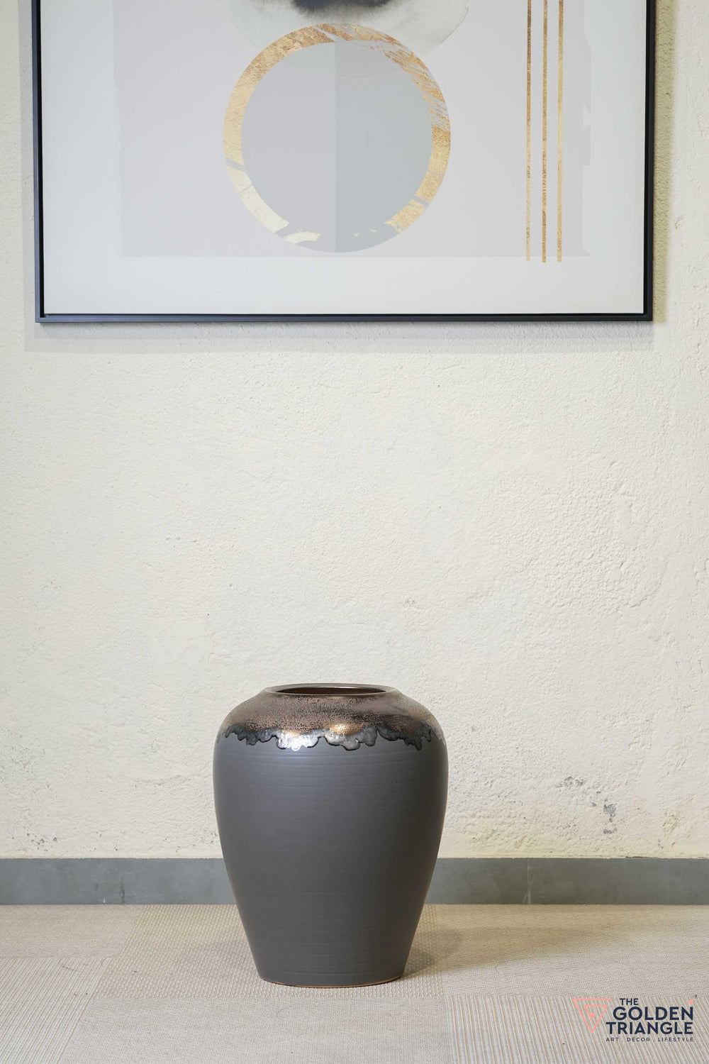 Otter Ceramic Floor Planter - Grey & Bronze