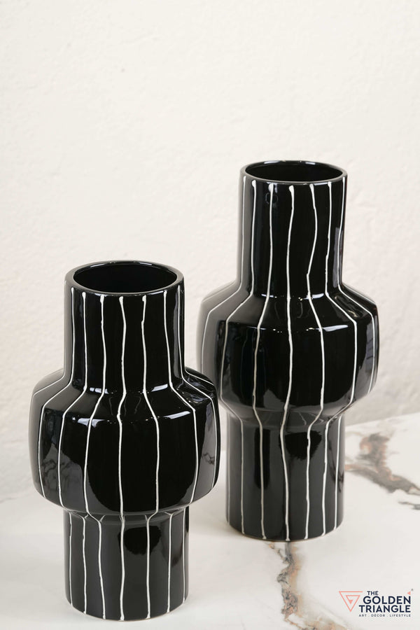 Ridge Ceramic Vase