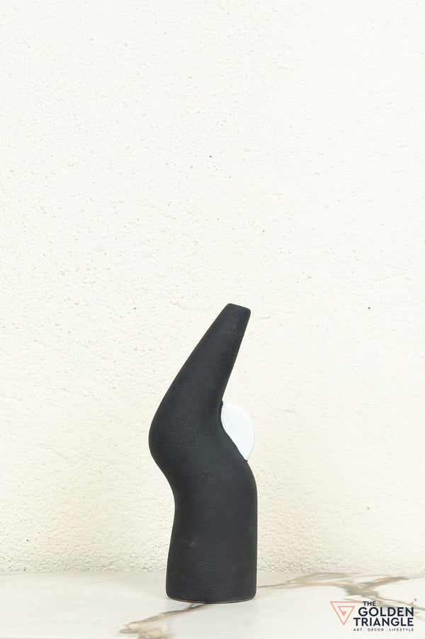 Shion Ceramic Showpiece - Black