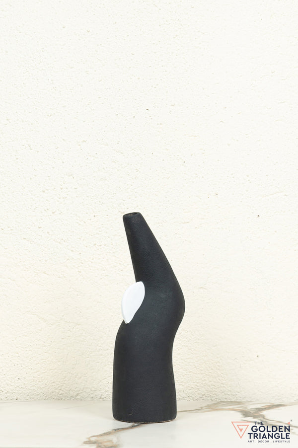 Shion Ceramic Showpiece - Black