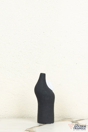 Shion Ceramic Showpiece - Black