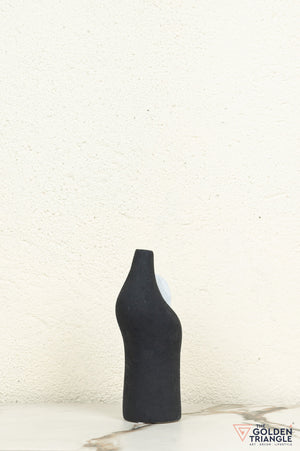 Shion Ceramic Showpiece - Black