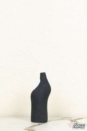 Shion Ceramic Showpiece - Black