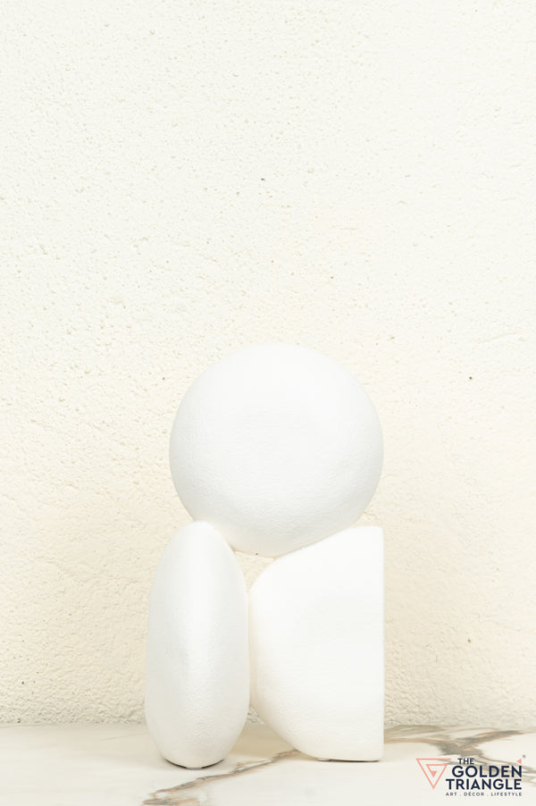 Kito Ceramic Tabletop Showpiece