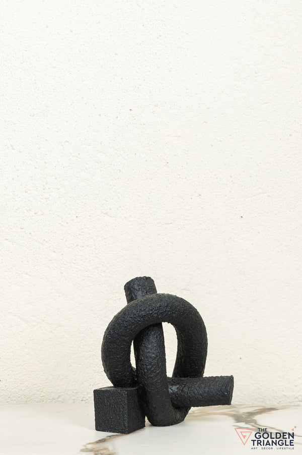 Luma Abstract Knot - Black