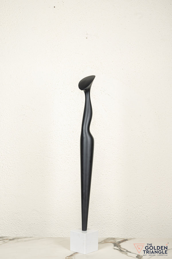 Orum Abstract Sculpture - M