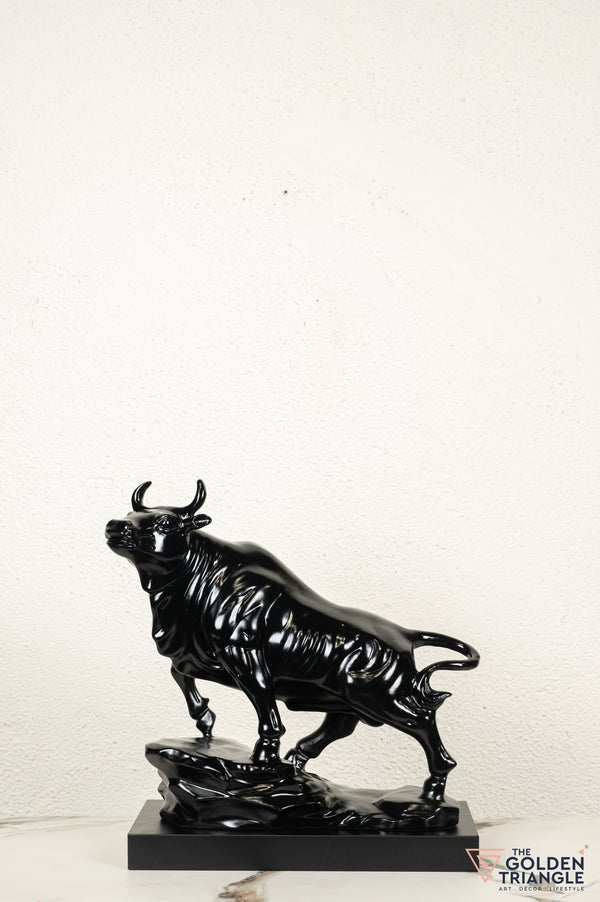 Sora Bull Sculpture - Black