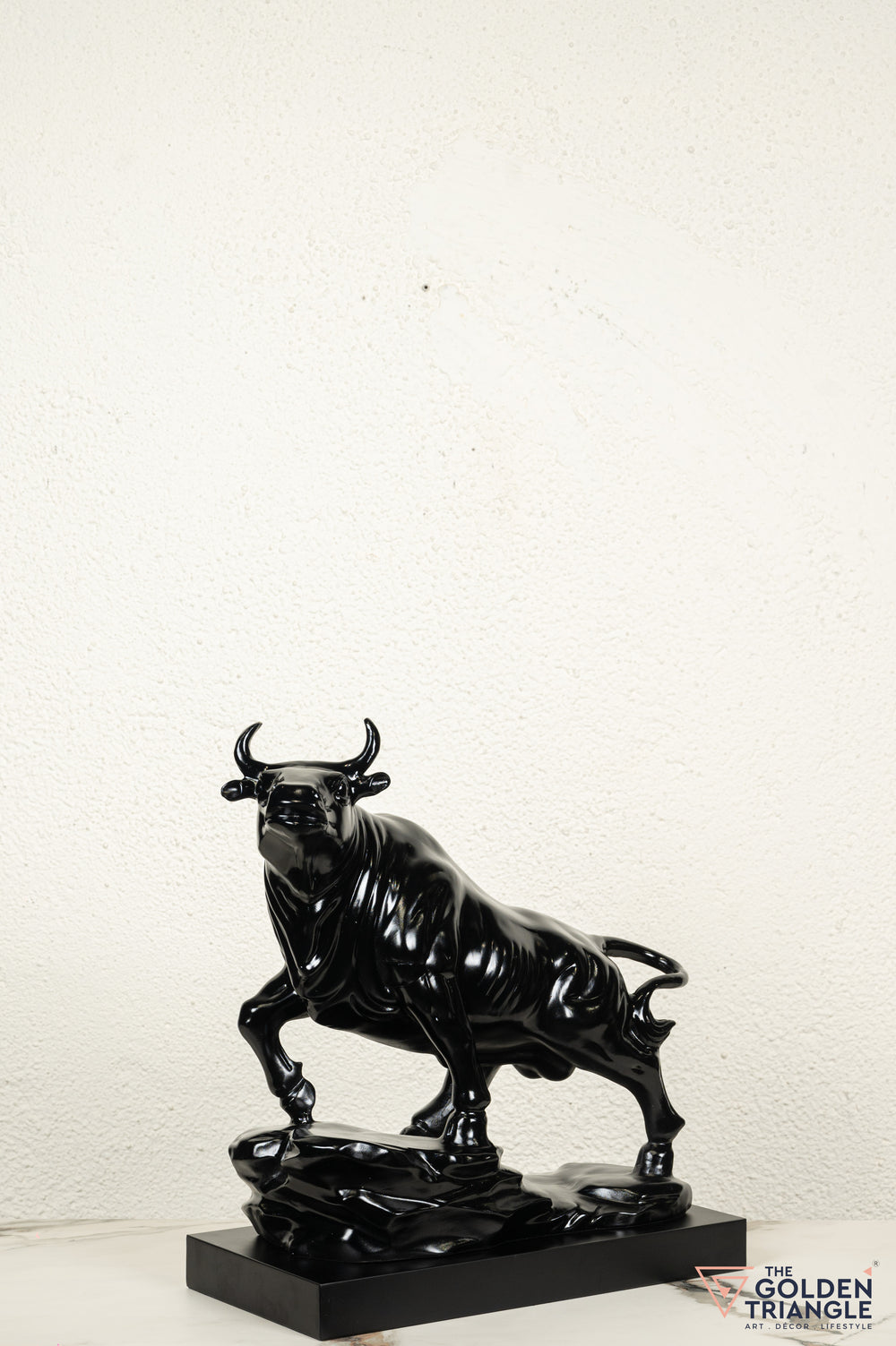 Sora Bull Sculpture - Black