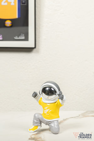 Jetsons - Astronaut Dancing - Yellow
