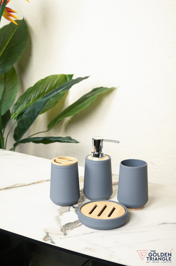 Max Bathroom Set - Set of 4