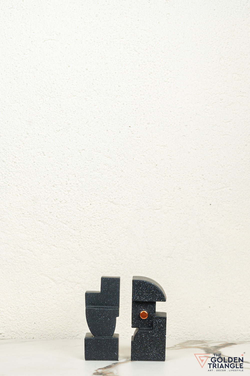 Leo Bookend - Black