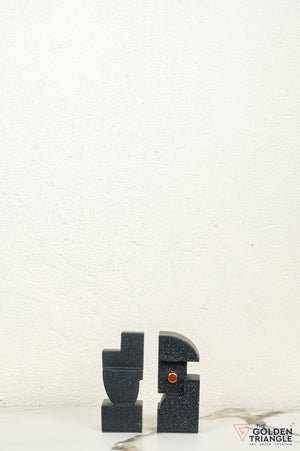 Leo Bookend - Black