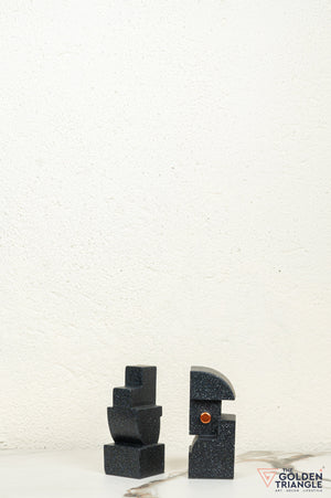 Leo Bookend - Black