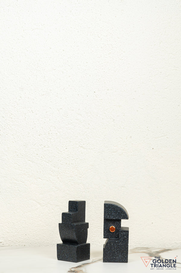 Leo Bookend - Black