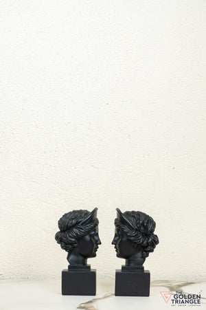 Cleopatra Bookend - Black