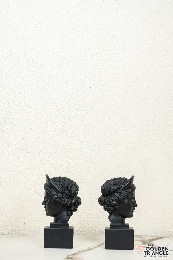 Cleopatra Bookend - Black
