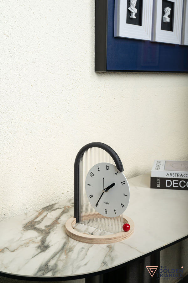Takumi Table Clock