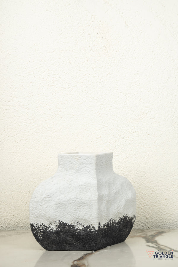 Pinnacle Ceramic Vase - Short