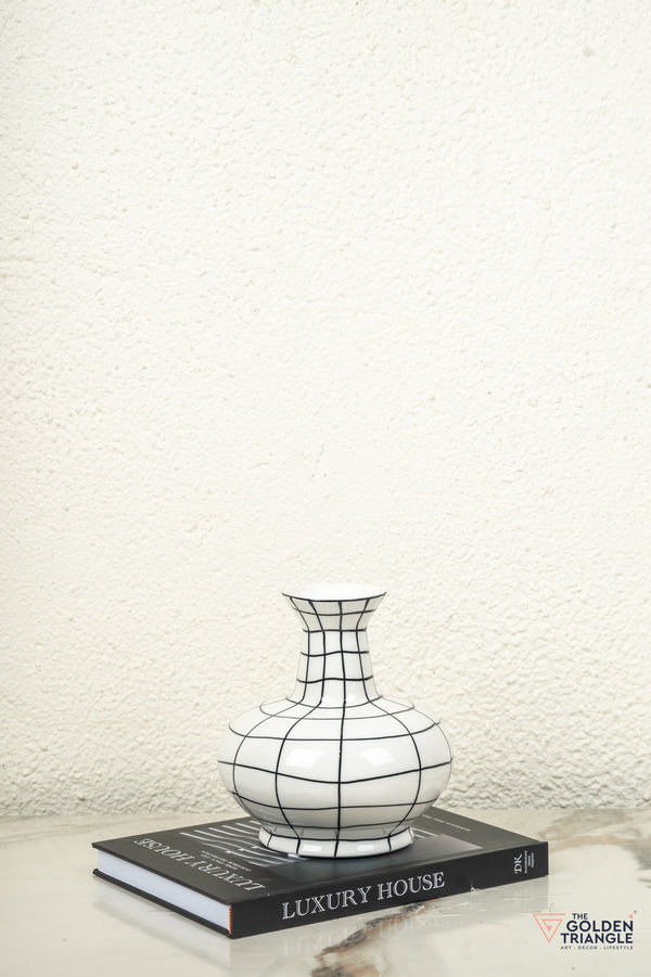 Cascade Ceramic vase - Short
