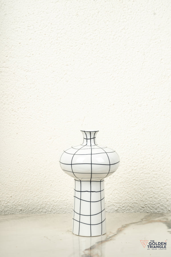 Cascade Ceramic vase - Tall