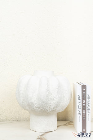 Seki Ceramic Vase - White