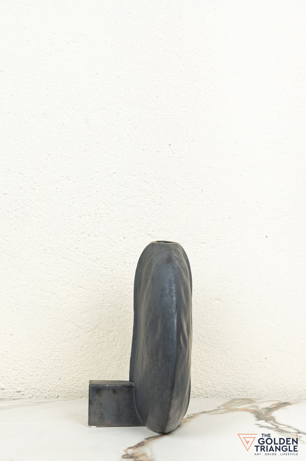 Uzume Ceramic Vase