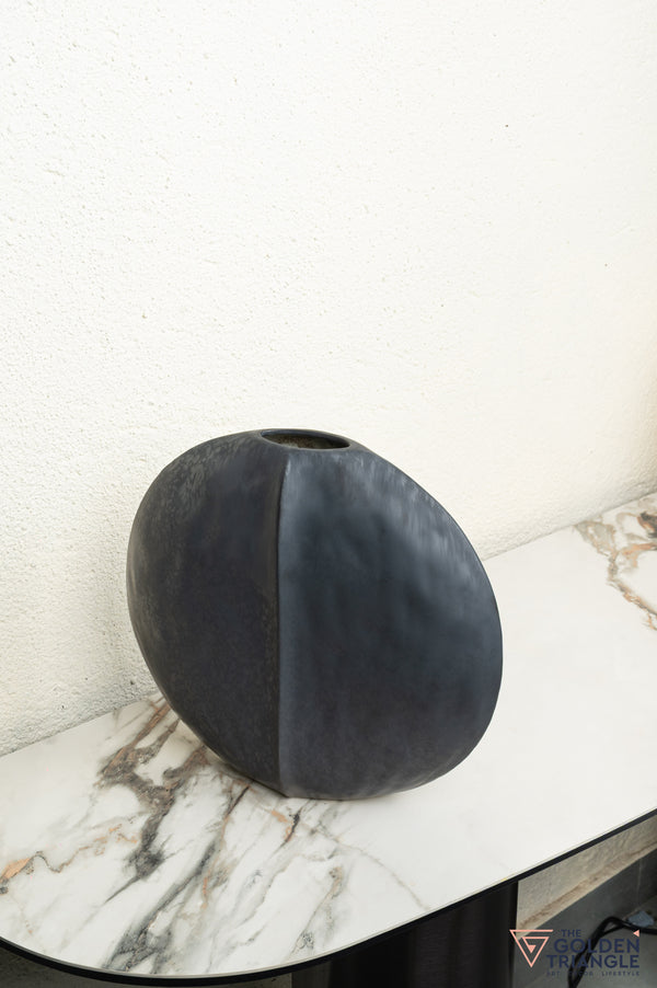 Uzume Ceramic Vase
