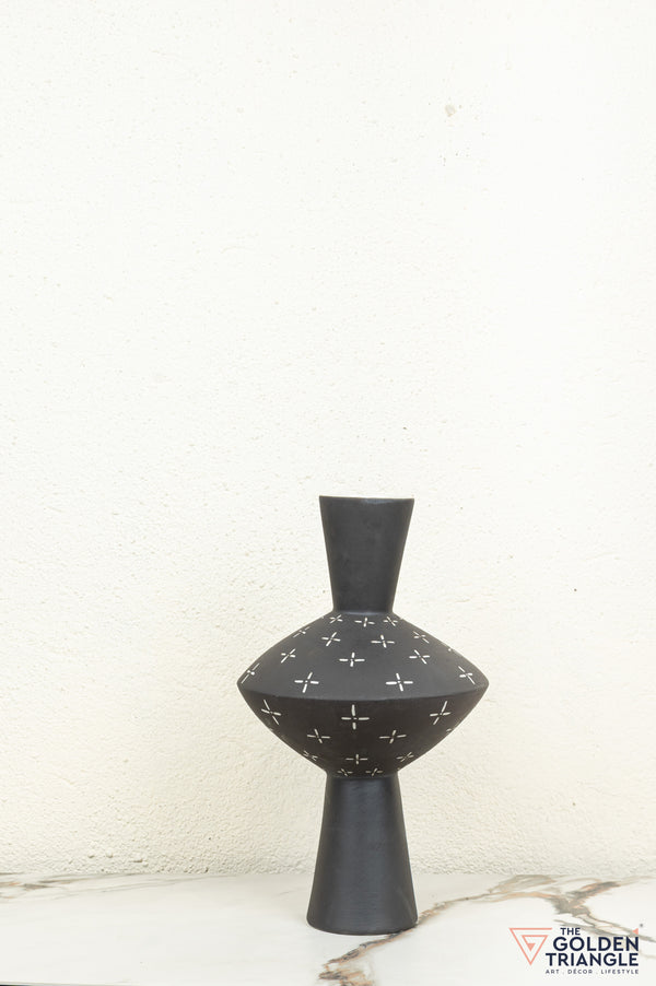 Ame Ceramic Vase - Black