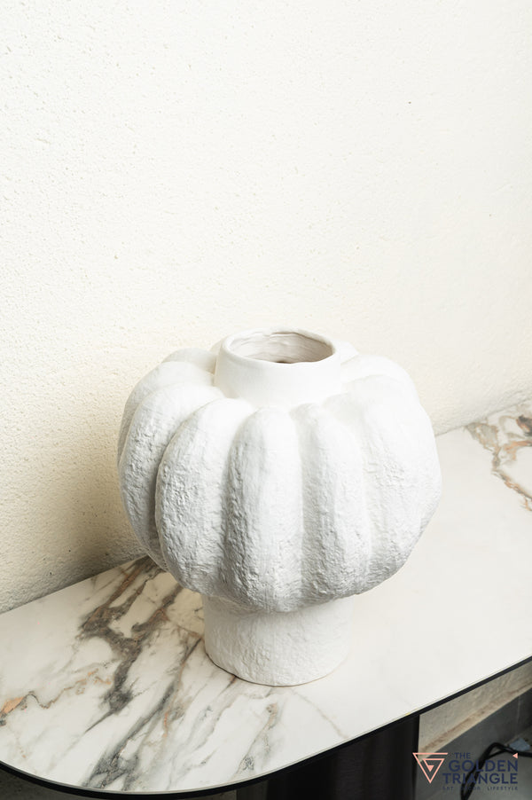 Seki Ceramic Vase - White