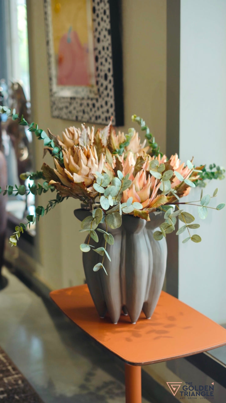 Nami Ceramic Vase