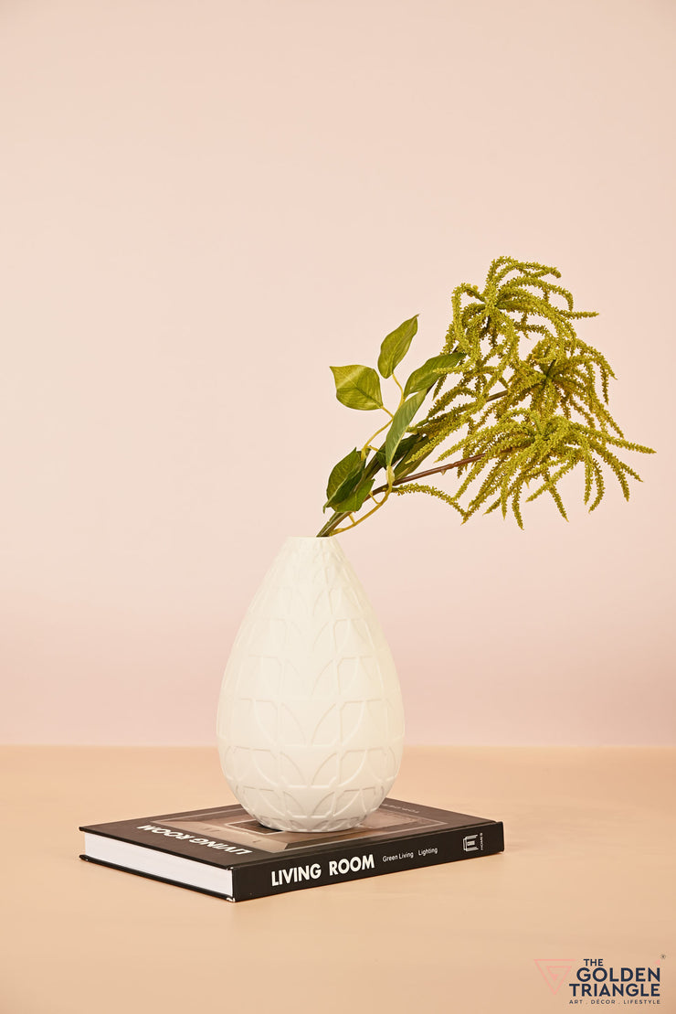 Patterned Oasis Ceramic Vase - White