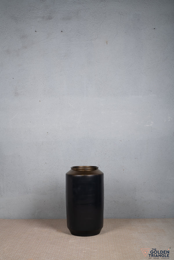 Belluno Ceramic Floor Planter