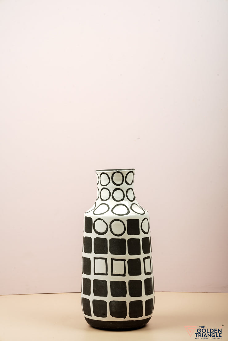 Ellisse Geometric Ceramic Vase