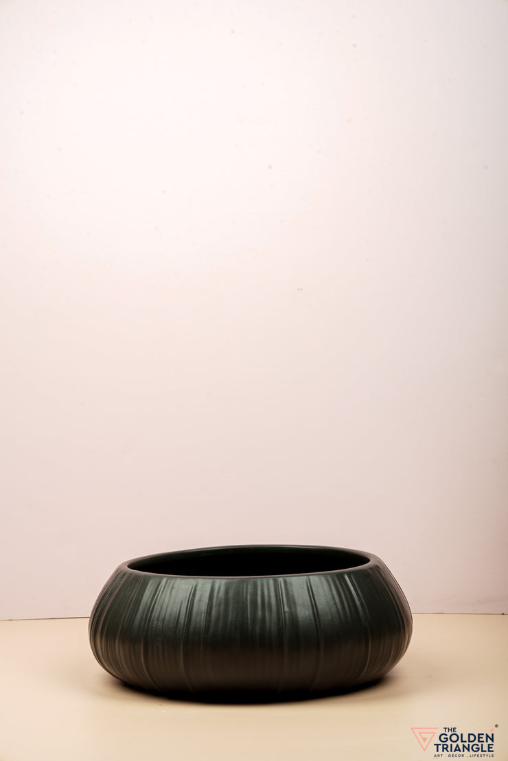 Cusco Black Ceramic Vase - Flat